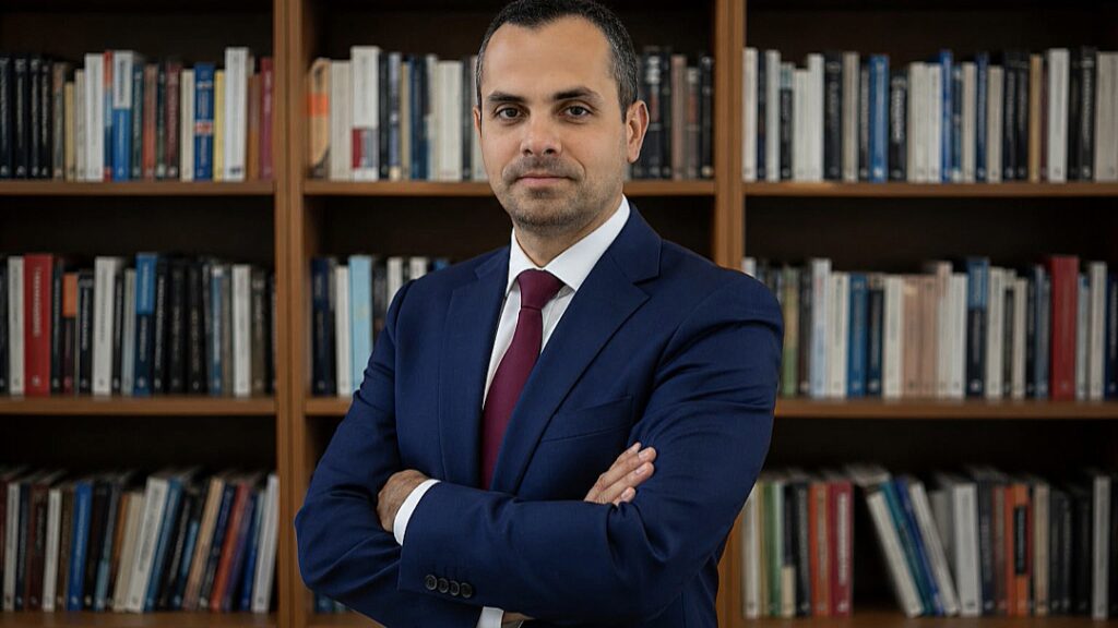 Bruno Favarelli defende que a comunicação visual profissional deve ser uma aliada de outras estratégias para o fortalecimento de pequenos e médios negócios.