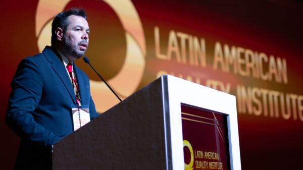 "Compreender o ambiente institucional se tornou uma competência estratégica para as organizações”, afirma Daniel Maximilian Da Costa, founder e CEO da LAQI.
