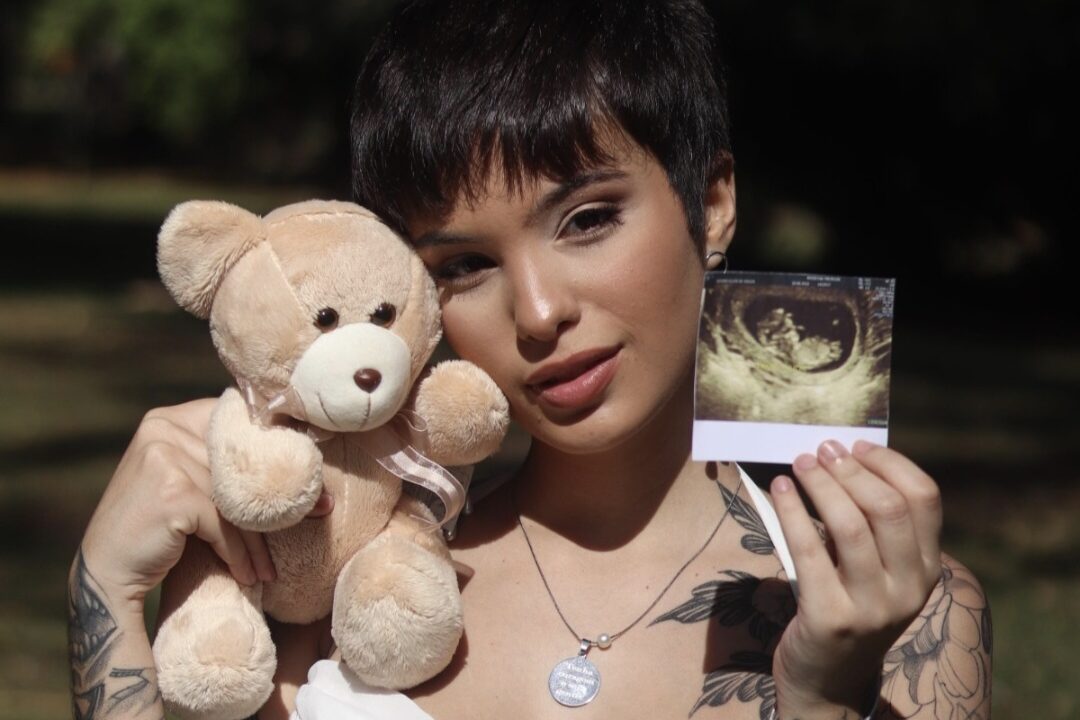 Iasmim Melo surpreende seguidores ao anunciar primeira gravidez: “Estamos todos felizes”