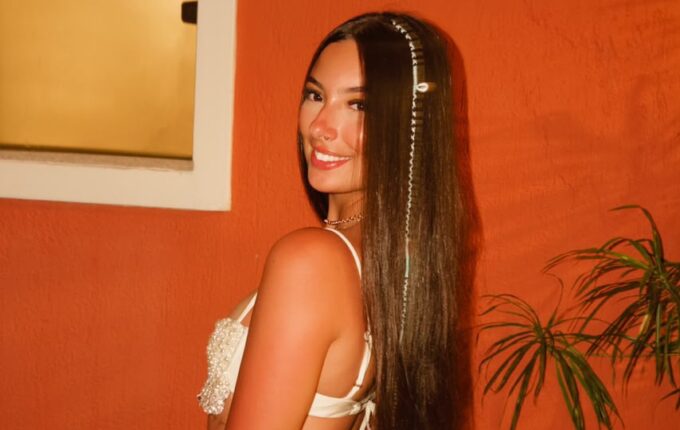 Ana Júlia Pardini desponta com autenticidade nos nichos de moda e lifestyle
