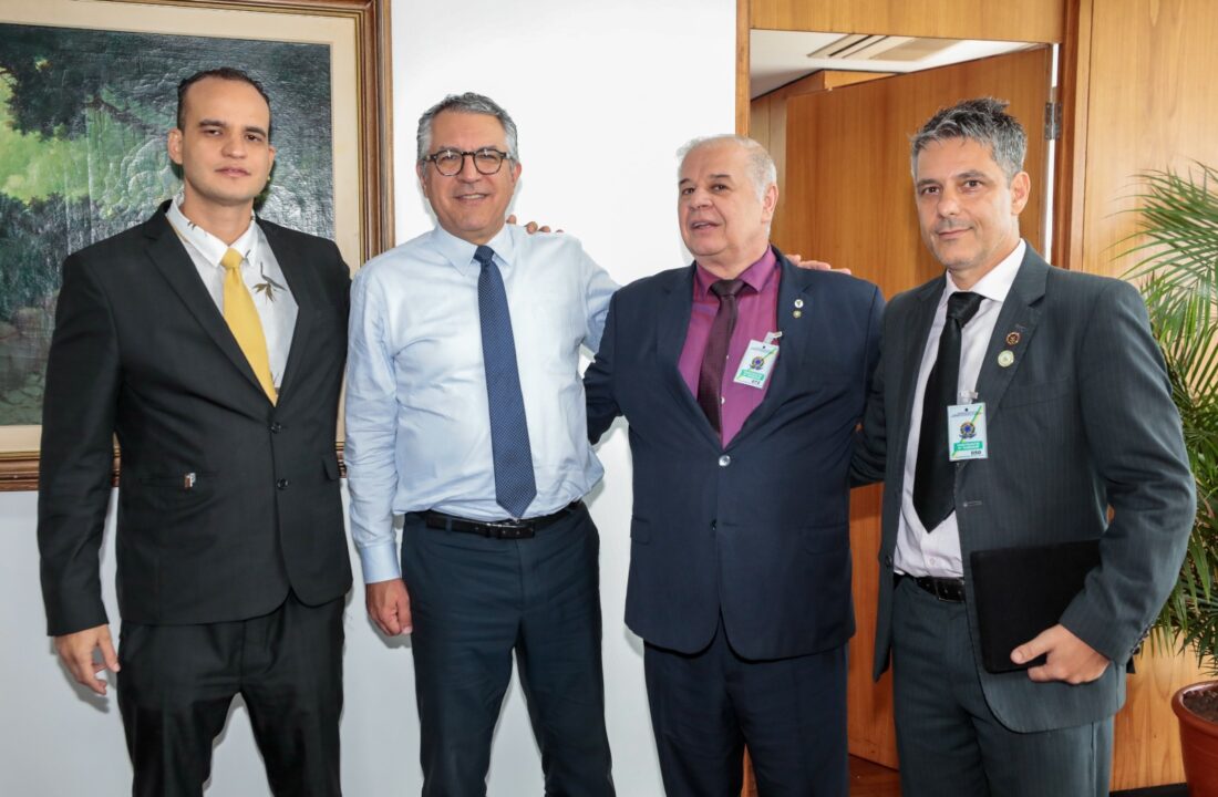 CNAA celebra conquista histórica após 38 anos de luta pela Acupuntura