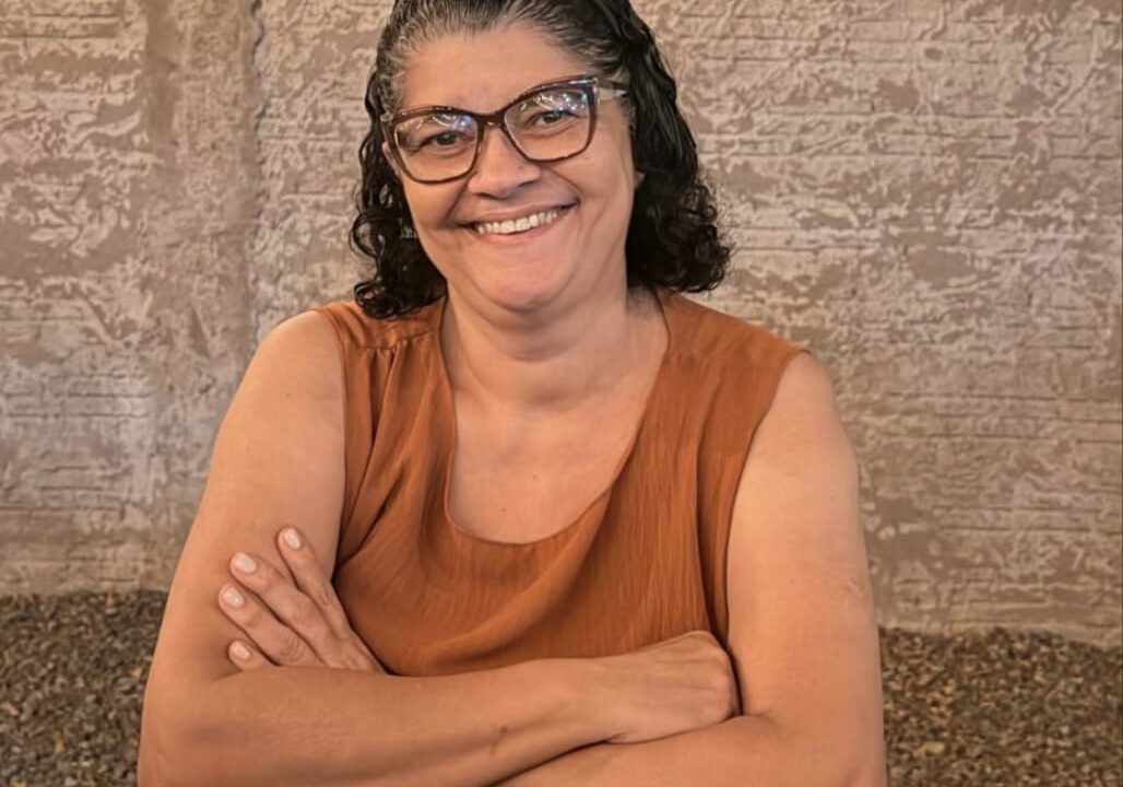 Sete anos vendendo brigadeiro na rua e um nome lido ao vivo: como Lucinea chegou ao R$ 1 milhão do Pix do Milhão