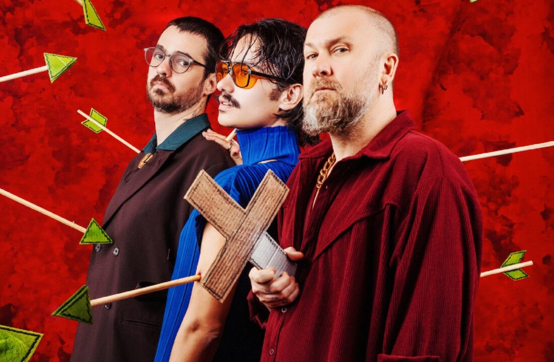 Os Amantes retornam após dois anos e lançam o inédito álbum “Amar, AMOR!”