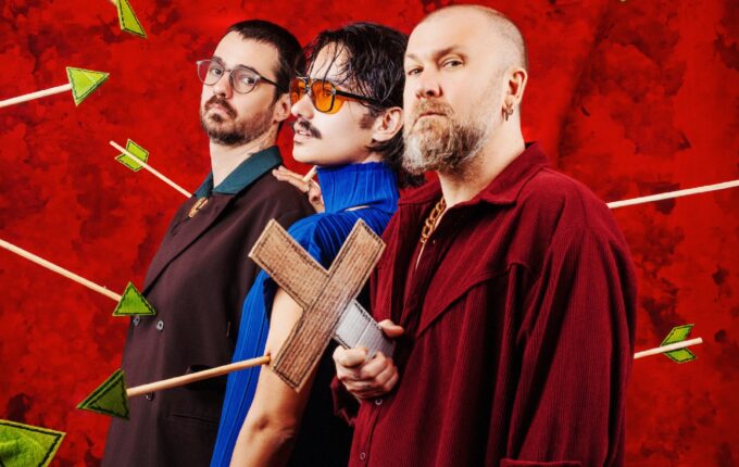 Os Amantes retornam após dois anos e lançam o inédito álbum “Amar, AMOR!”