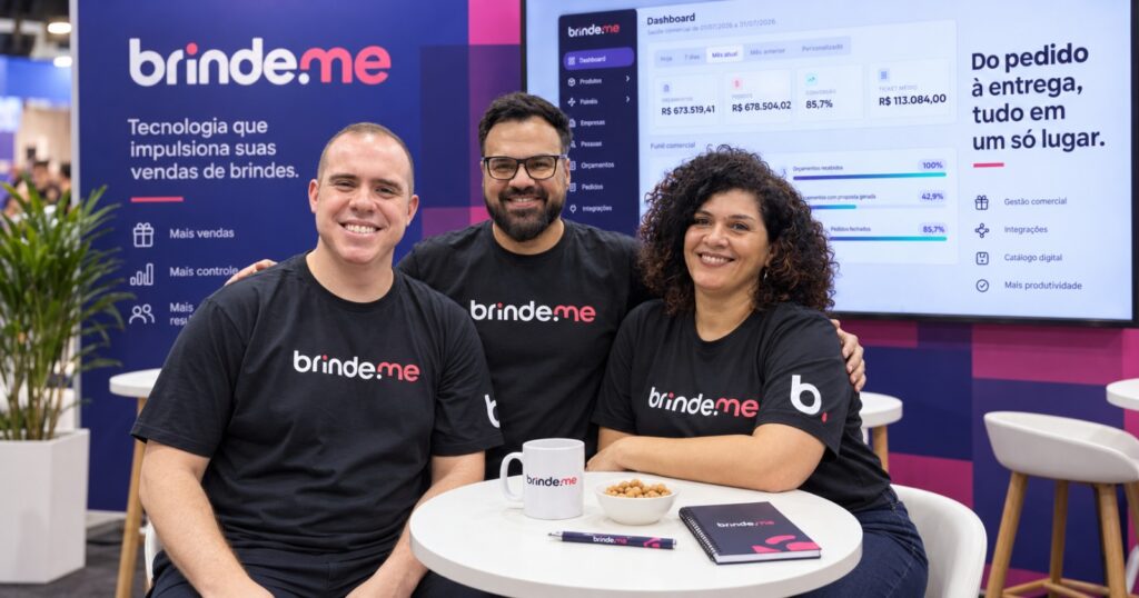 Da esquerda para a direita, Lucas, Robson e Kátia, cofundadores da Brinde.me.