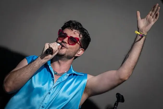 O Retorno do Rei: Jão anuncia turnê monumental e promete reinventar a estética Pop Nacional