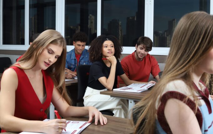 Pós-graduação ainda vale a pena? Como avaliar antes de se matricular