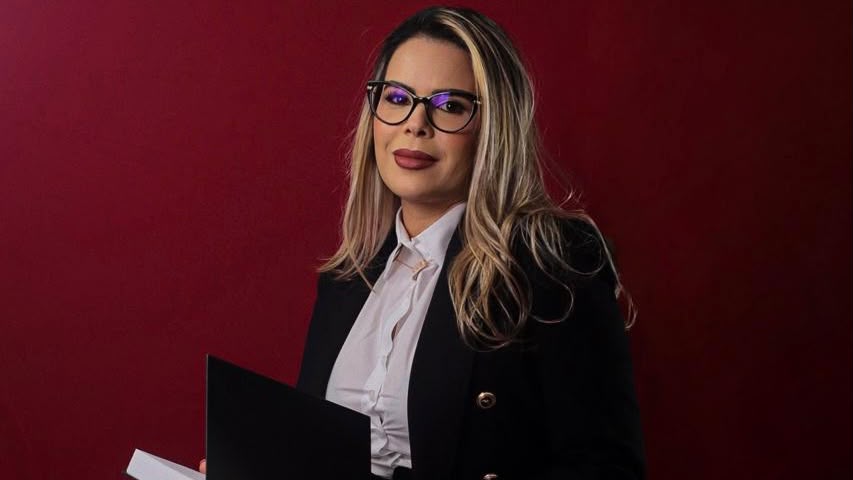 Aos 48 anos, MULHER conquista aposentadoria de R$ 7,3mil com orientação previdenciária de Dra. Ana Almeida
